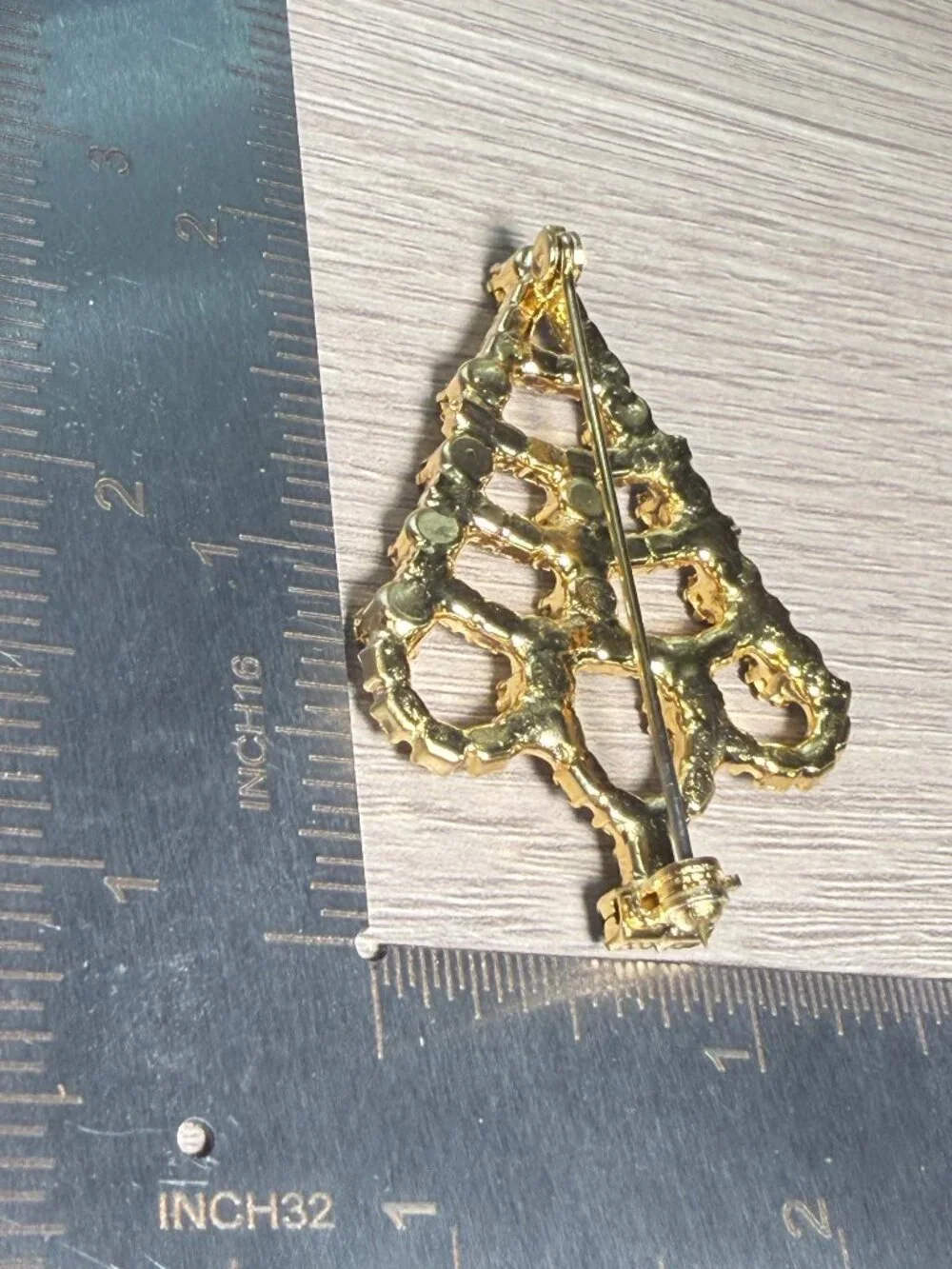 Vintage Christmas Tree Brooch Rhinestone Openwork Gold Tone 3”